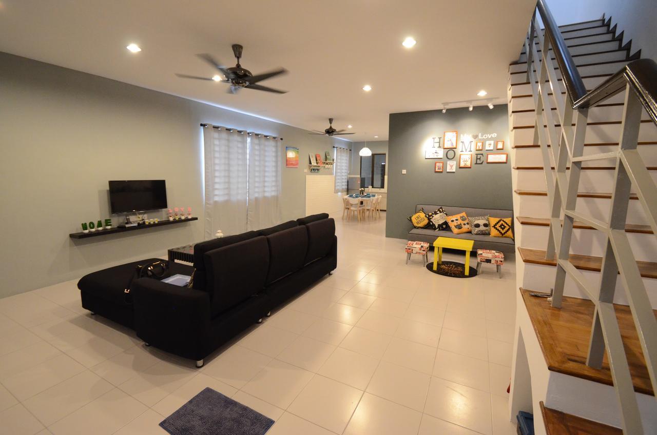 איפוה Decozy Homestay מראה חיצוני תמונה