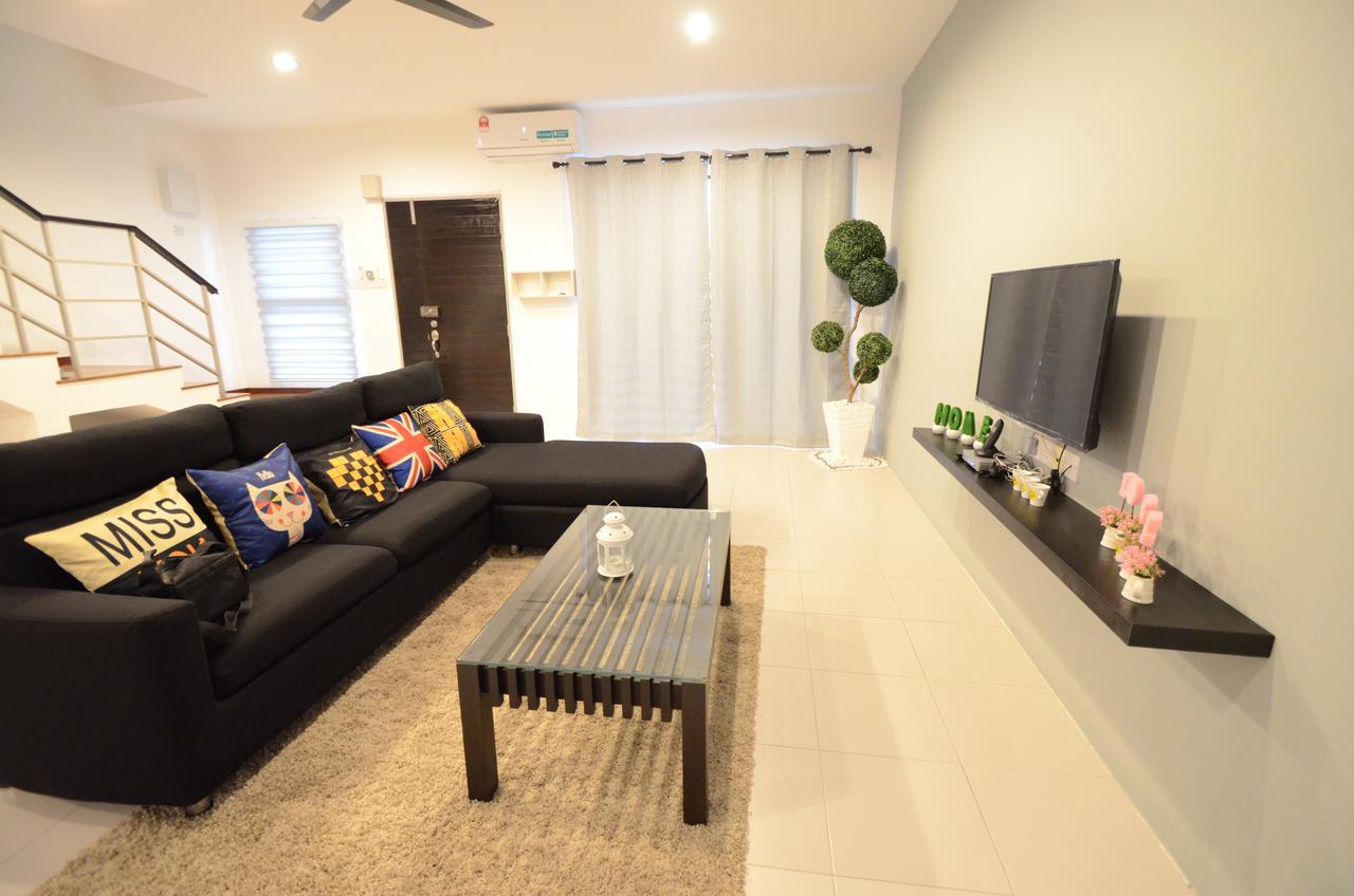 איפוה Decozy Homestay מראה חיצוני תמונה